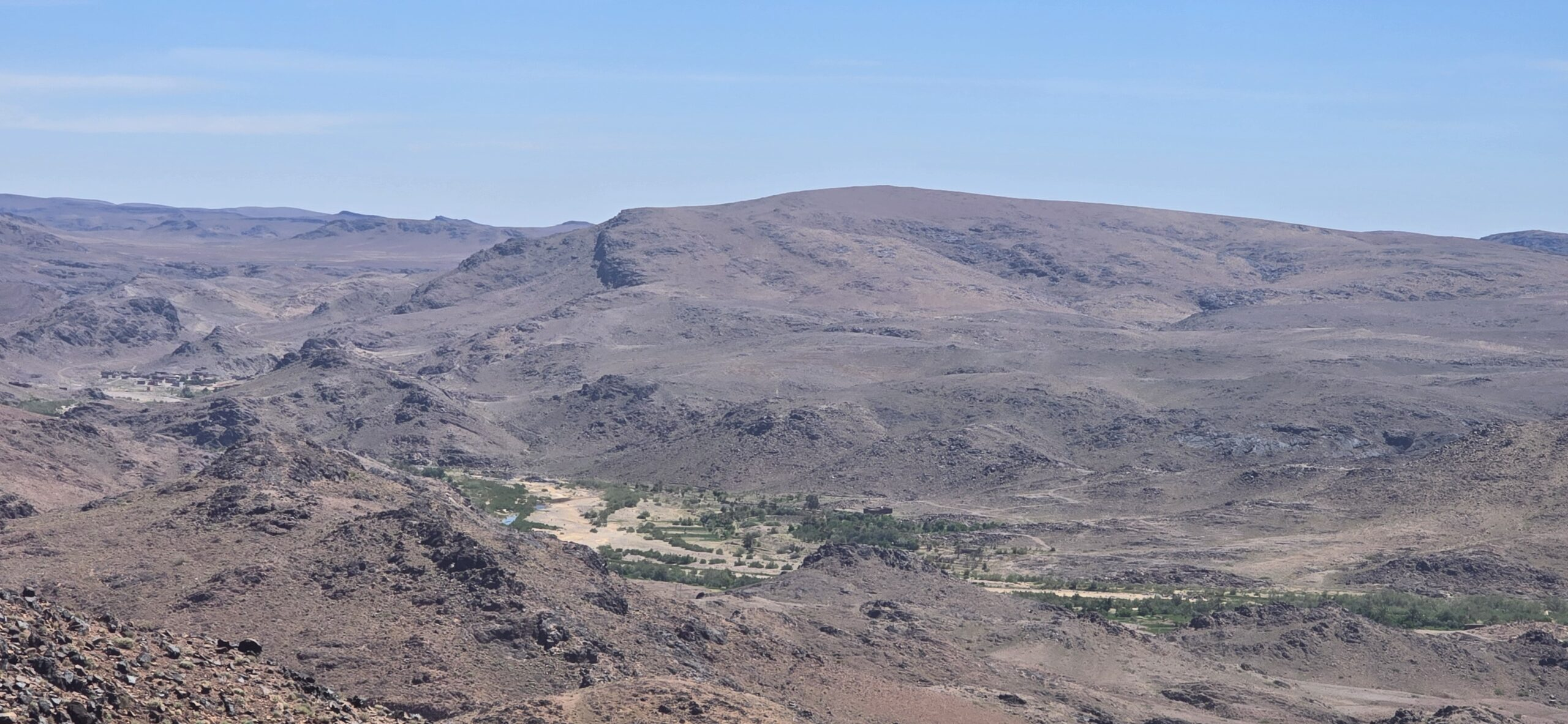 3-day Morocco desert tour from Fes to Marrakech featuring Merzouga Sahara camel trekking, Ziz Valley, Todra Gorge, Dades Valley, Aït Benhaddou, and High Atlas Mountains