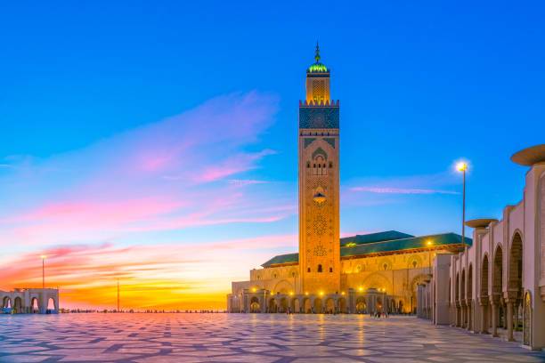 Travelers starting tours from Casablanca visiting Hassan II Mosque, Marrakech, Fes, Sahara Desert, and Moroccan cultural sites